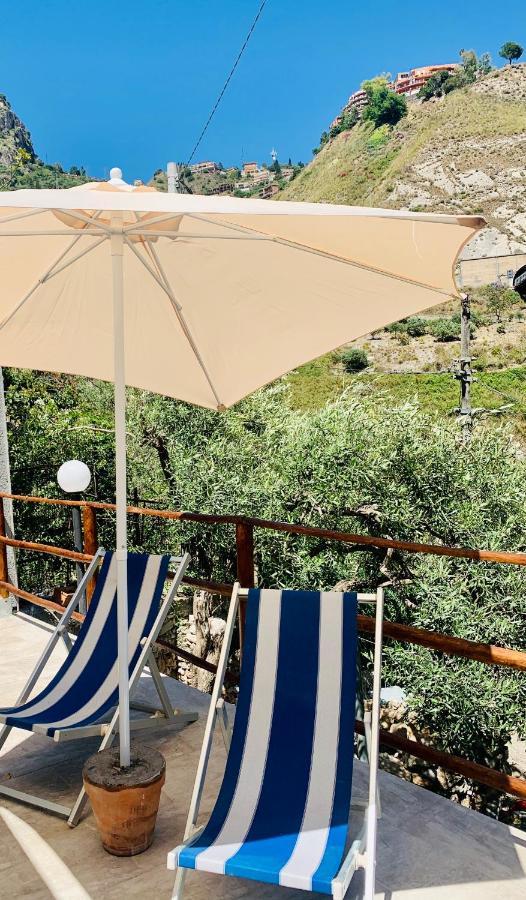 Villetta La Pietra Taormina Kültér fotó